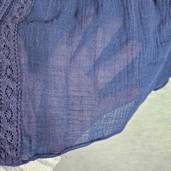 Diane von Furstenberg Women's Size 6 Navy Lace Trim Long Sleeve Blouse - Picture 3 of 8